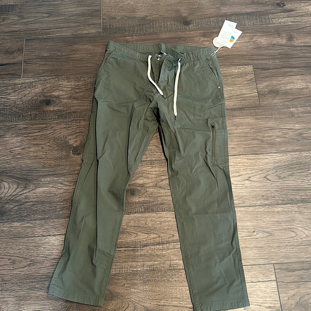 Vuori Ripstop pant never worn! Size Xl